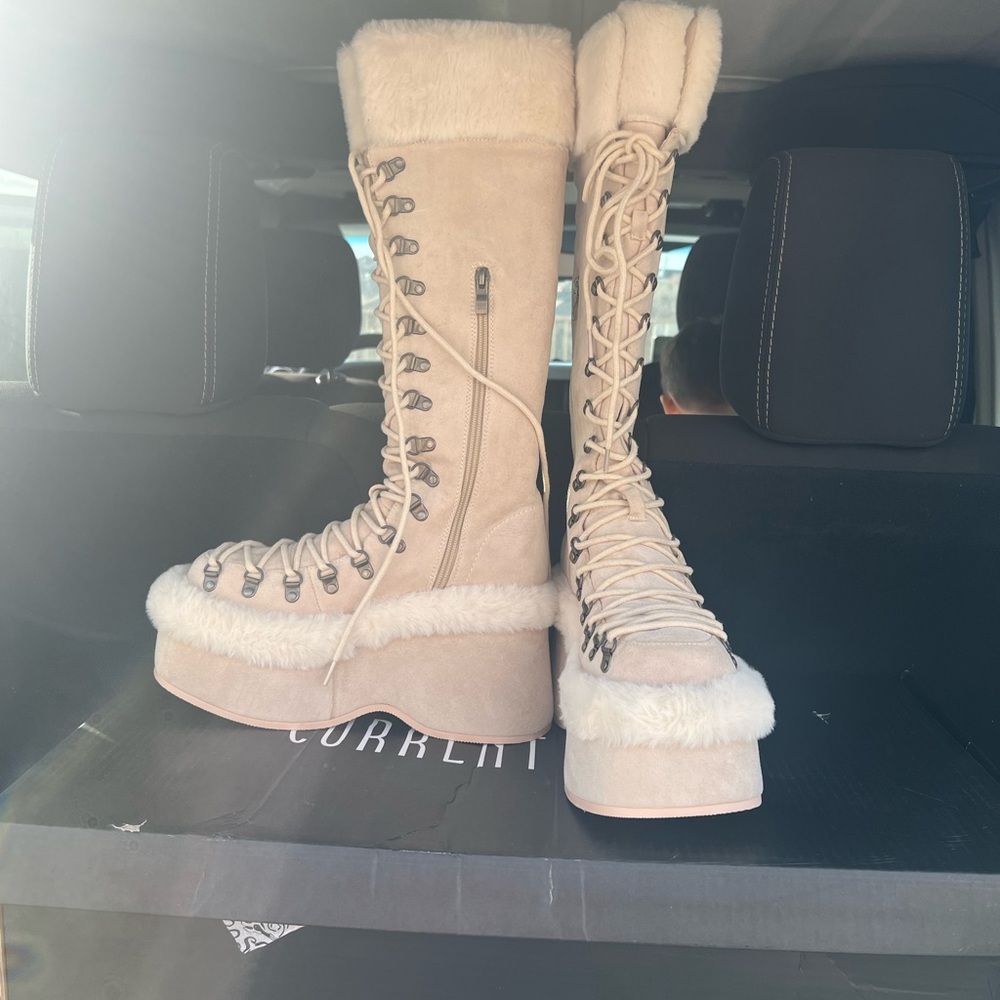 Dolls Kill Cream Furry Lace-Up Boots